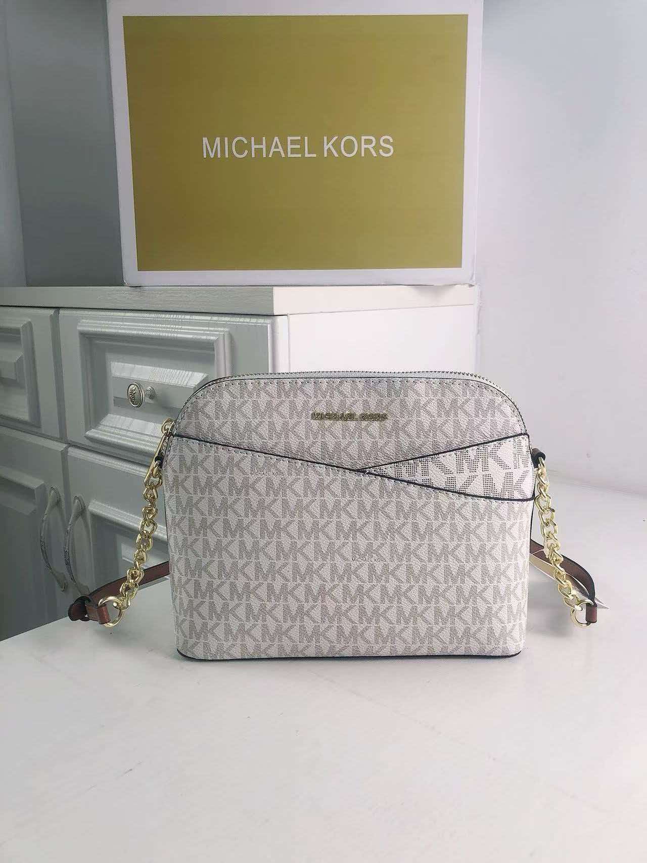 Borsa a tracolla classica da d - Women'S Bags Of Michael Kors recensione e prezzo
