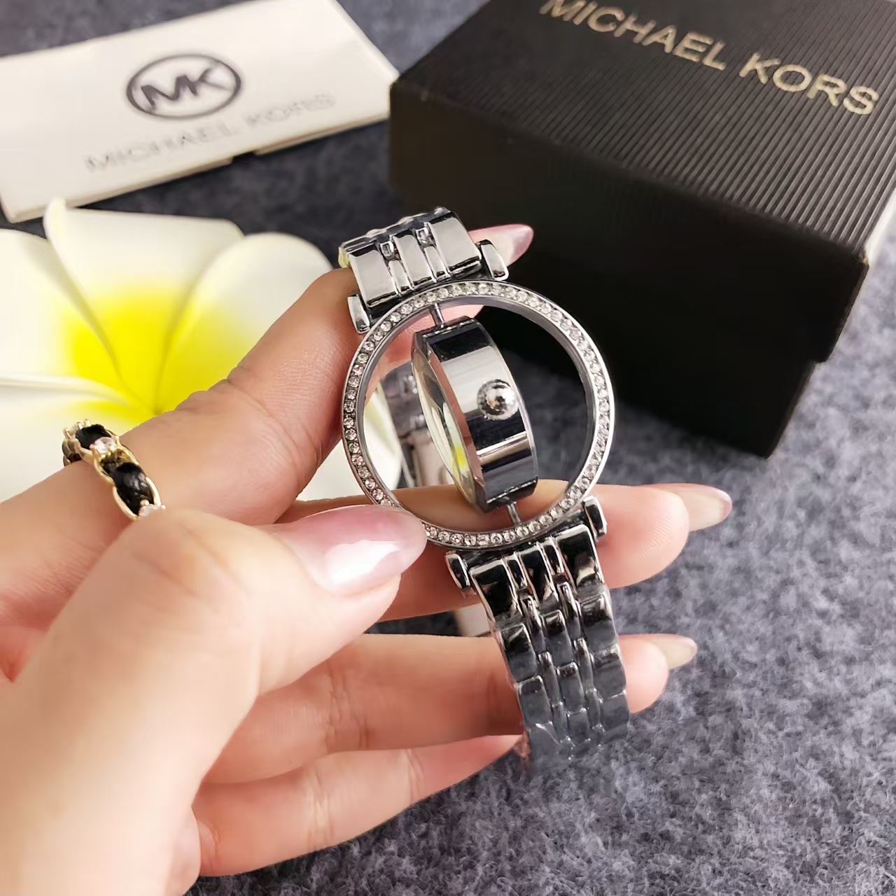 Borsa per orologi da donna Mic - Women'S Bags Of Michael Kors recensione e prezzo